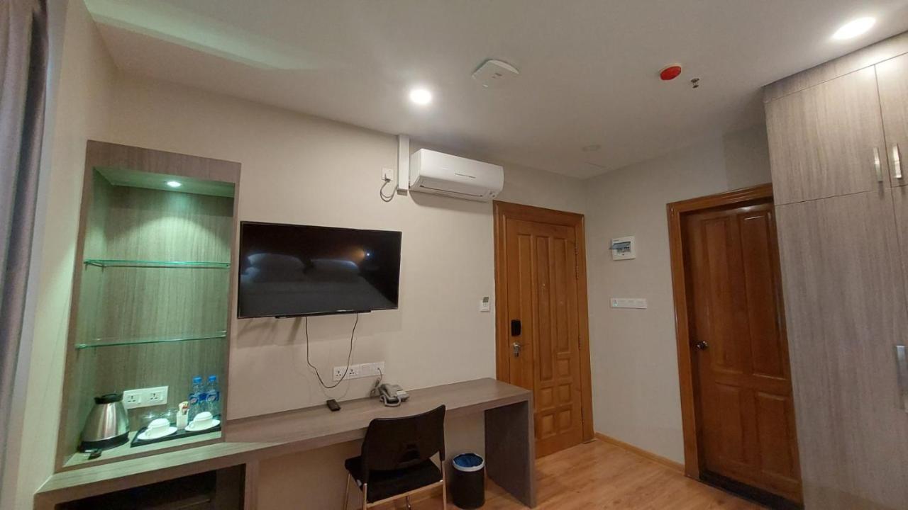 Hotel Grand Galaxy Yangon Esterno foto