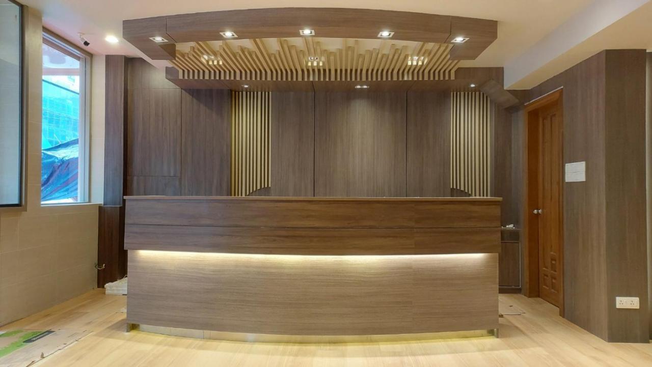 Hotel Grand Galaxy Yangon Esterno foto